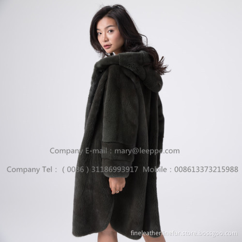 Kopenhagen Velvet Mink Coat In Winter
